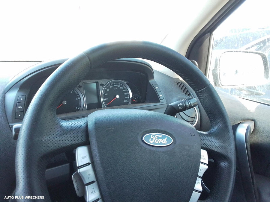 2012 FORD TERRITORY BONNET HINGE STRUT