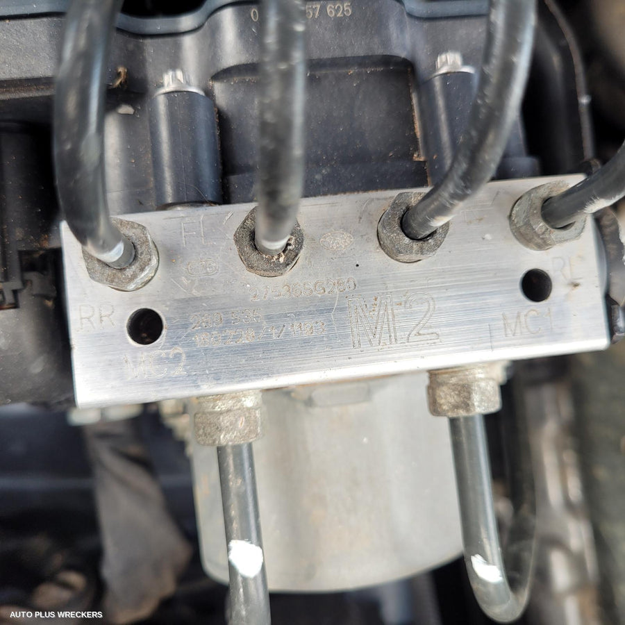 2018 Subaru Forester Left Front Window Reg Motor