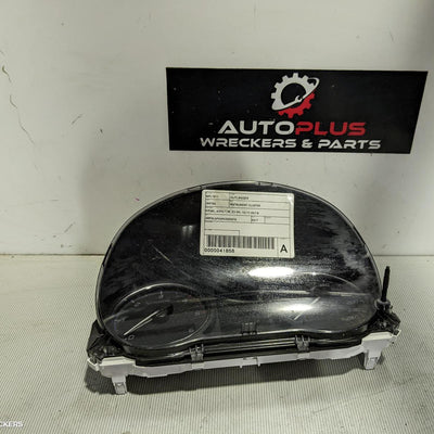 2012-2018 Mitsubishi Outlander Instrument Cluster