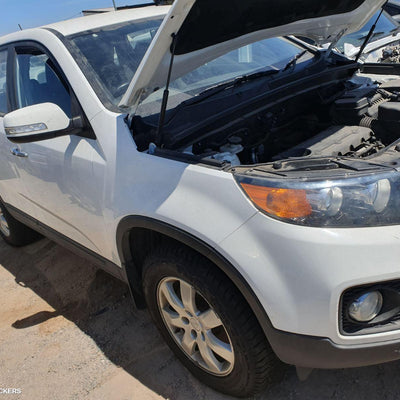 2011 Kia Sorento Fan