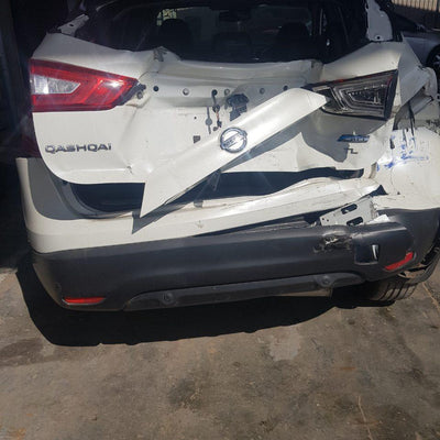 2016 Nissan Qashqai Right Front Door Window