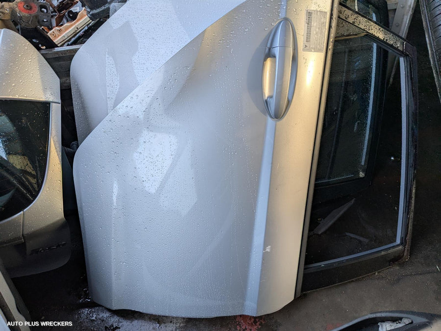 2011 Ford Fiesta Right Rear Door Sliding