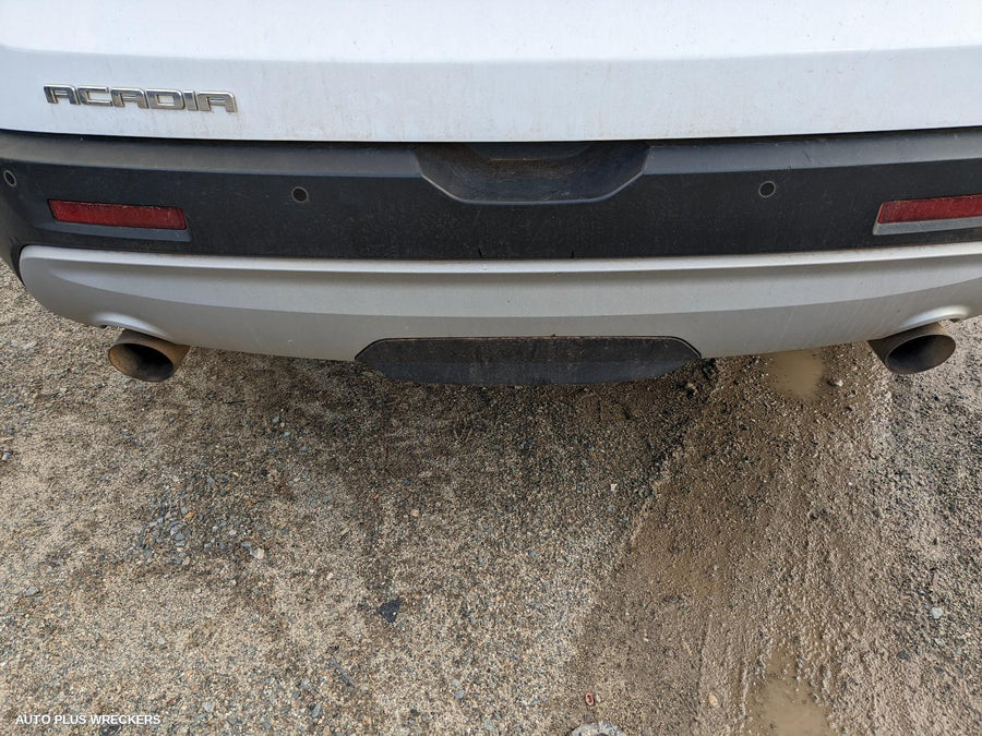 2020 Holden Acadia Headrest