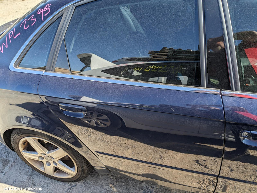 2006 Audi A4 Right Guard