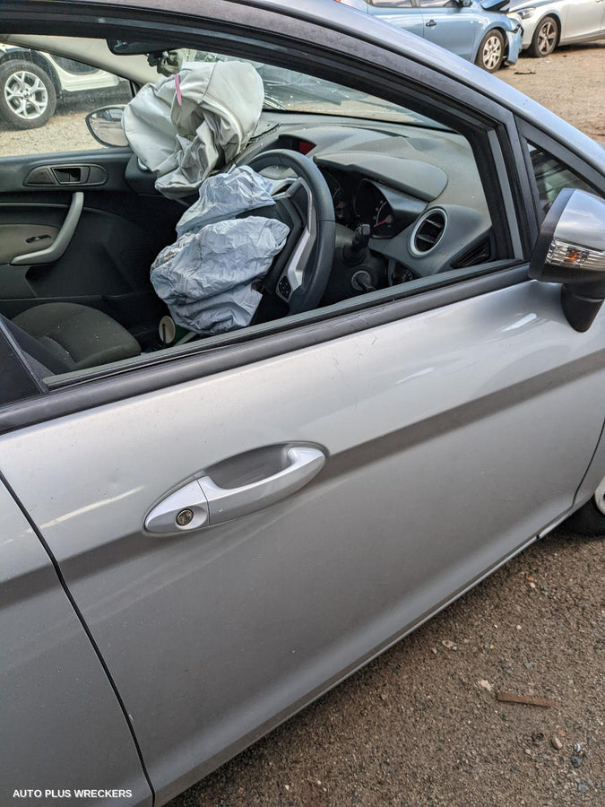 2011 FORD FIESTA SUNVISOR