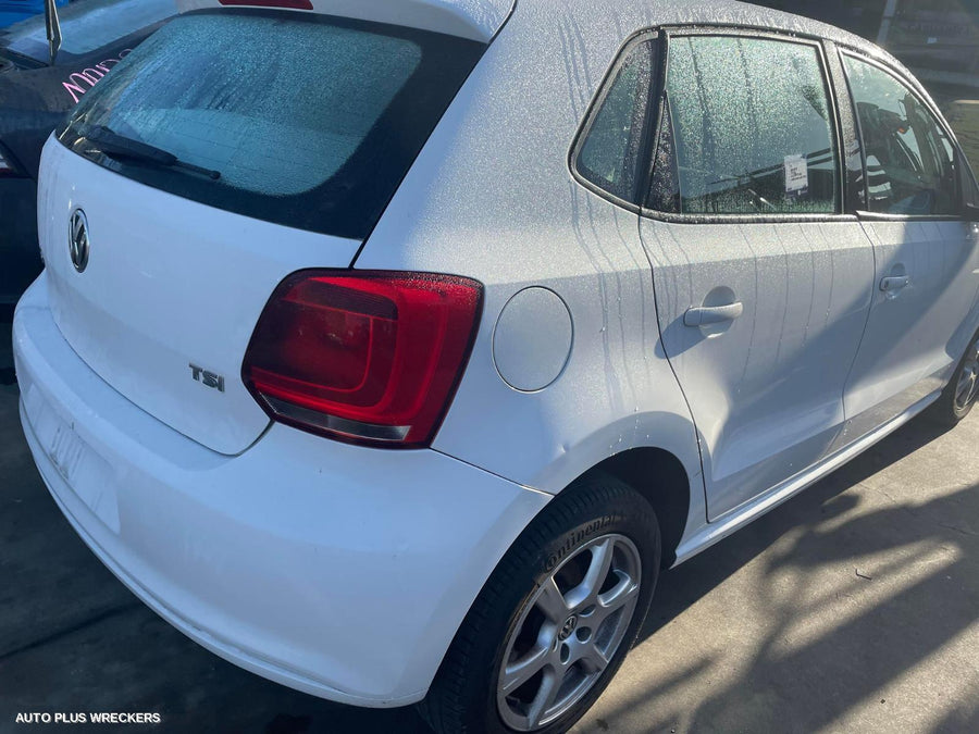 2012 Volkswagen Polo Air Cleaner Box