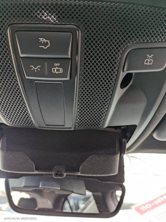 2014 Mercedes A Class Left Driveshaft