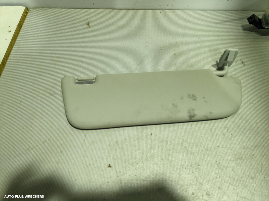 2020 Mg Mg3 Sunvisor