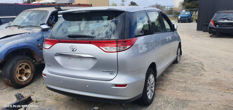 2010 Toyota Tarago Right Rear Door Window
