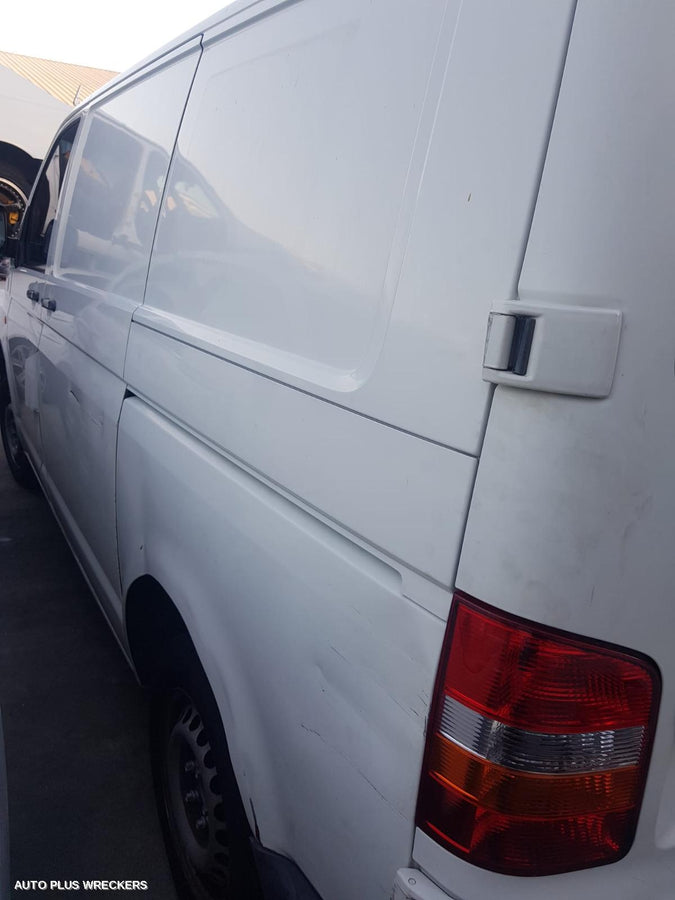 2005 Volkswagen Transporter Left Front Door Window