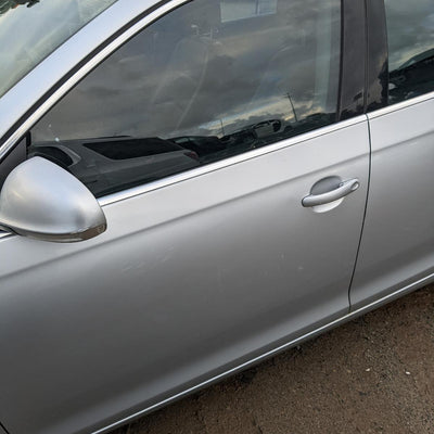 2006-2011 Volkswagen Jetta Left Door Mirror