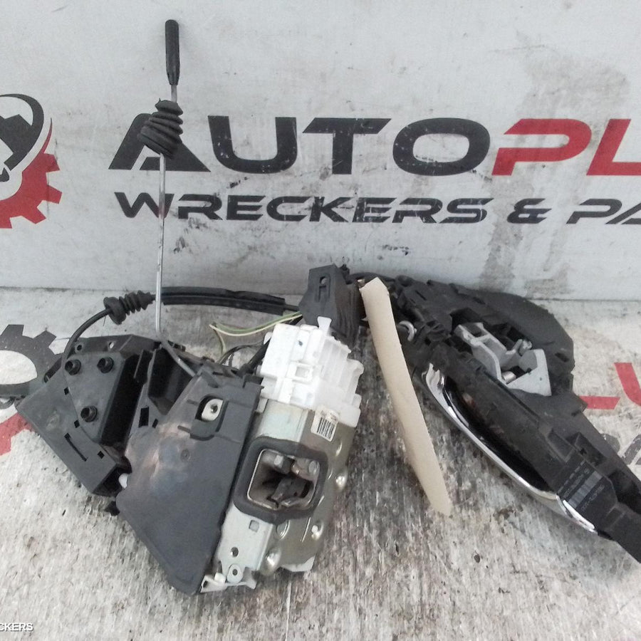 2005-2008 Mercedes B Class Door Boot Gate Lock