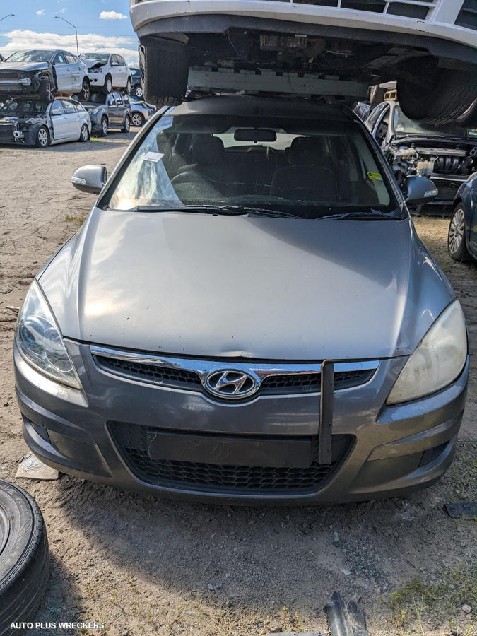 2011 Hyundai I30 Right Front Door Window