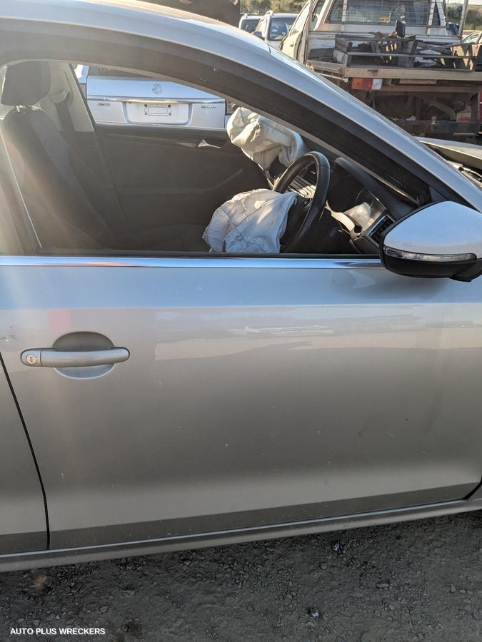 2014 Volkswagen Jetta Left Door Mirror