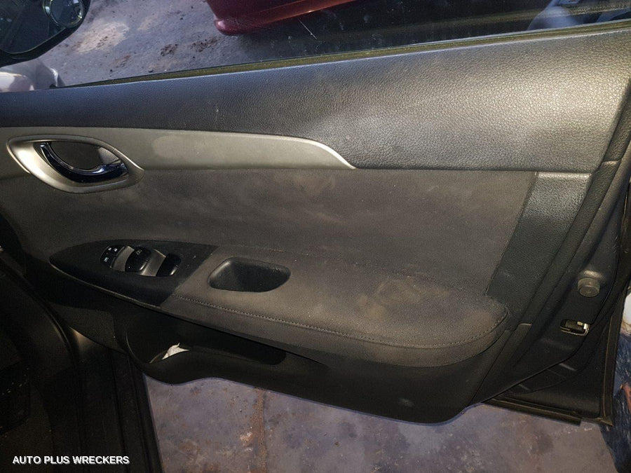 2014 NISSAN PULSAR GRILLE