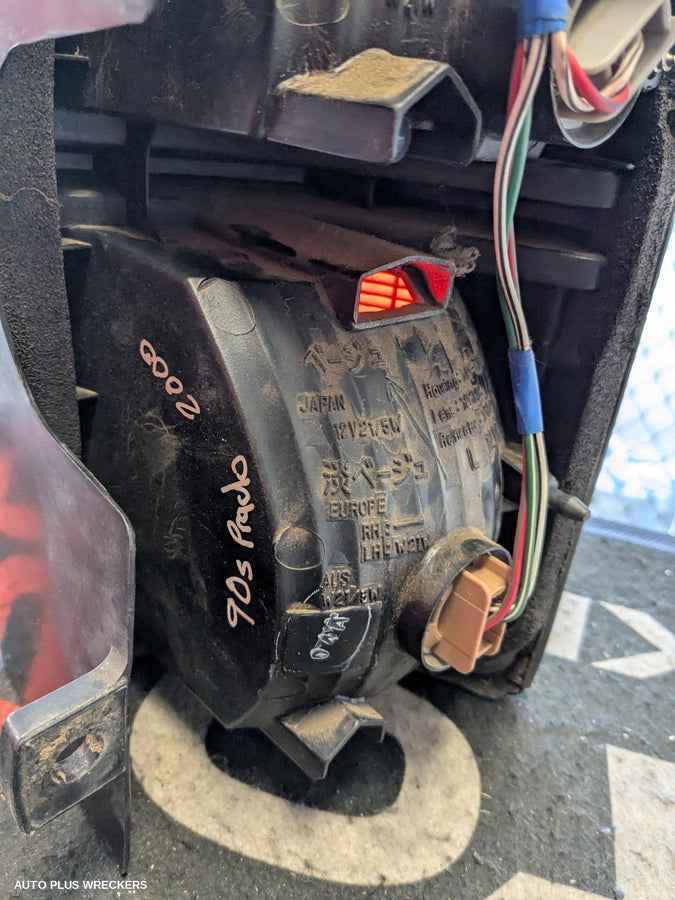 2000 Toyota Prado Left Taillight