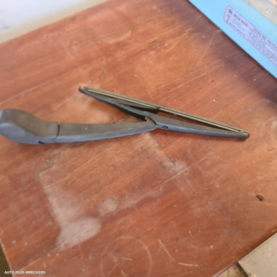2011-2015 Ford Focus Wiper Arm