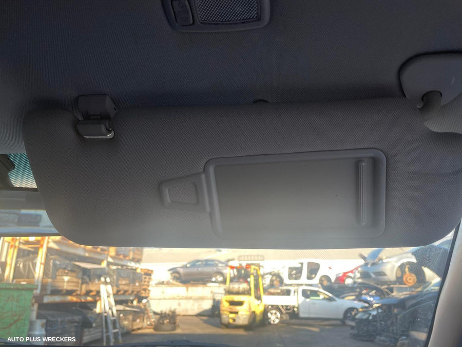 2011 HYUNDAI I45 LEFT REAR DOOR SLIDING