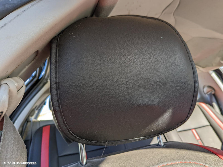 2007 Toyota Hilux Seatbelt Stalk