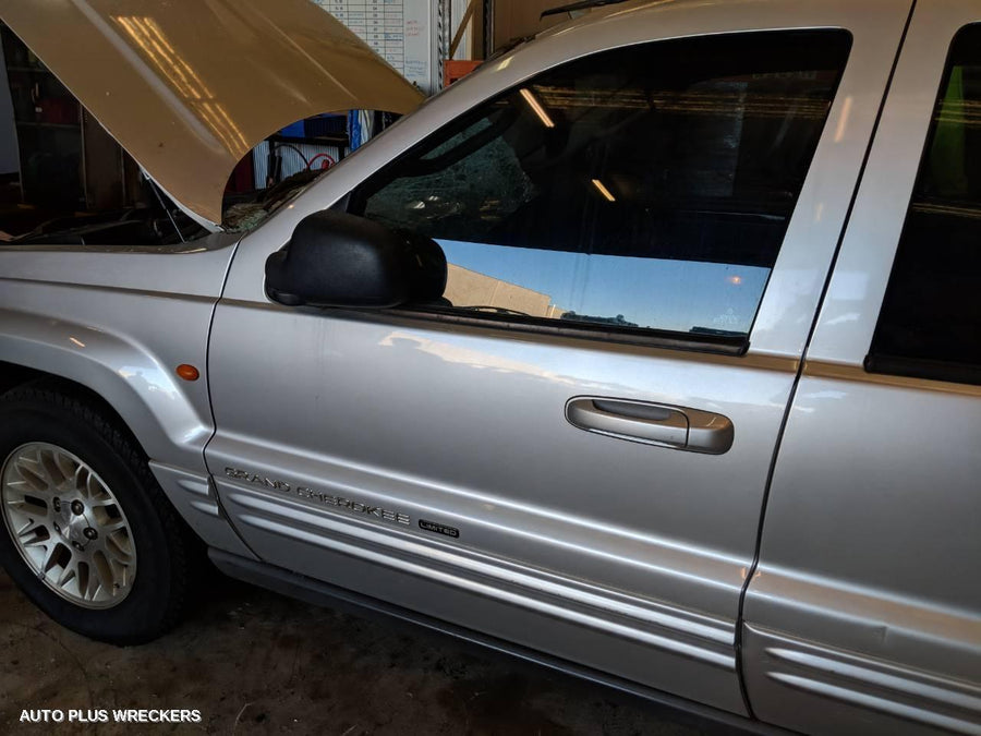 2003 Jeep Grandcherokee Grille