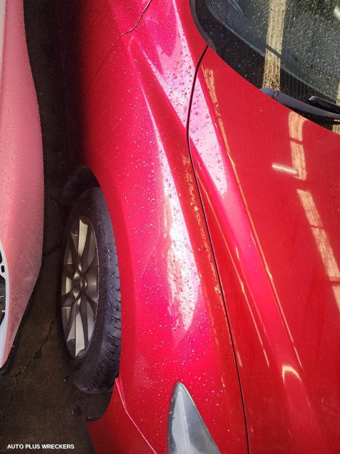2014 Mazda 6 Right Rear Door Sliding