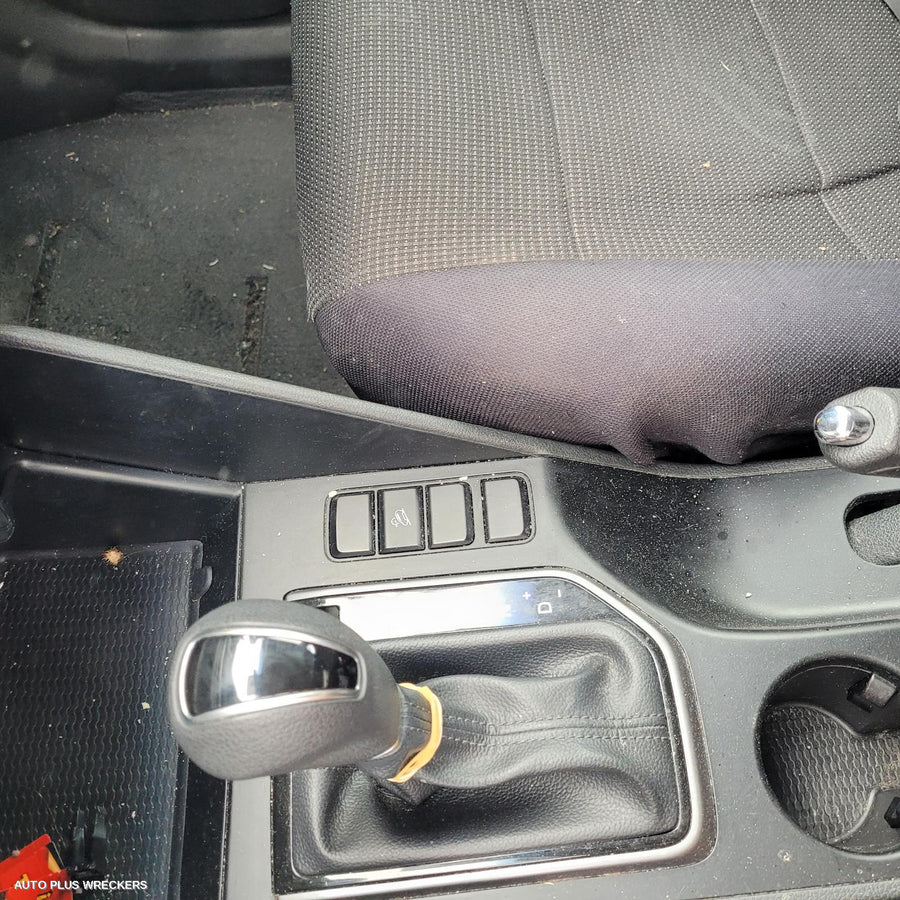 2017 Hyundai Tucson Headrest