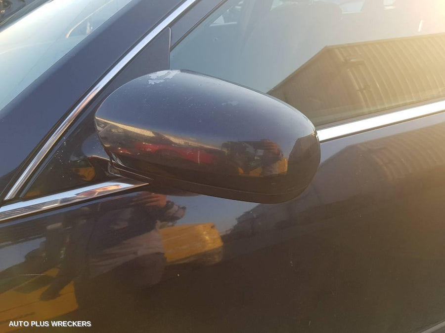 2004 Nissan Maxima Left Front Door Window