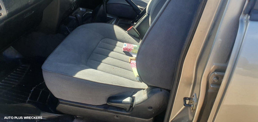 2005 Nissan Patrol Bonnet Scoop