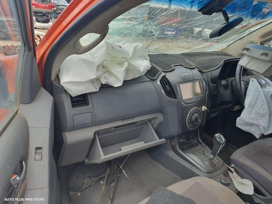 2014 Holden Colorado Right Front Door Window