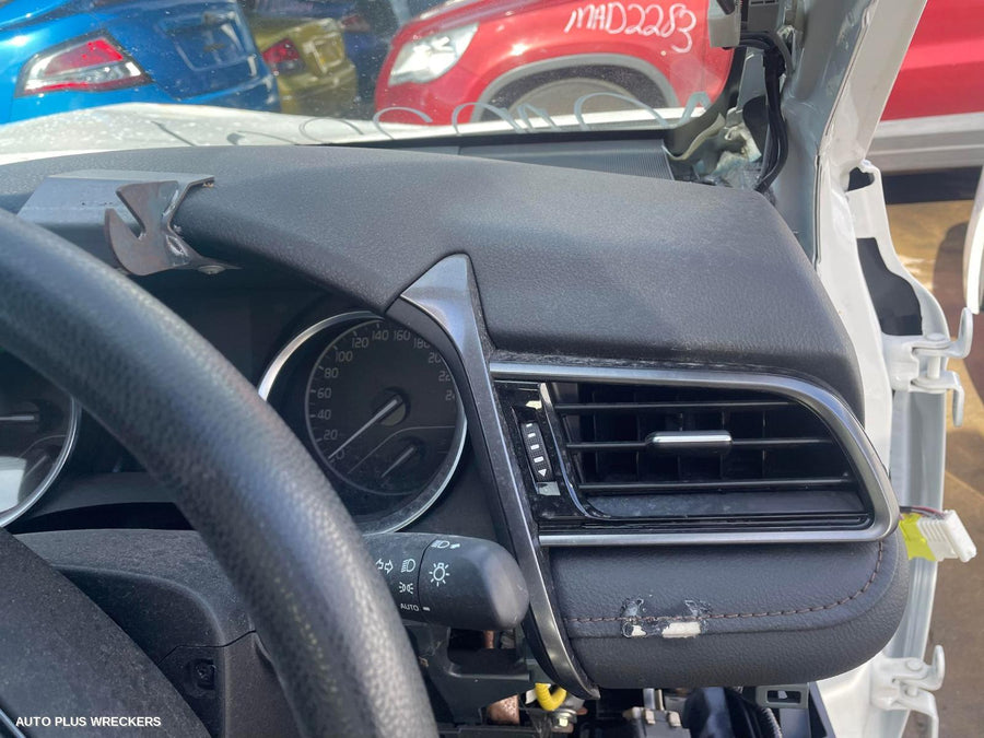 2020 Toyota Camry Sunvisor