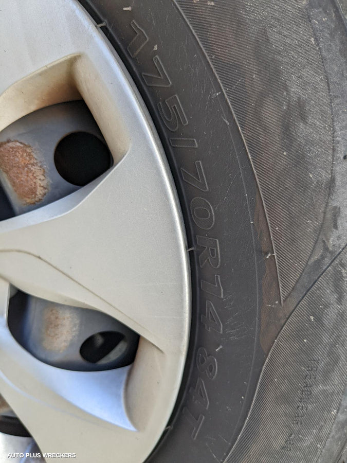 2017 HYUNDAI ACCENT SUNVISOR