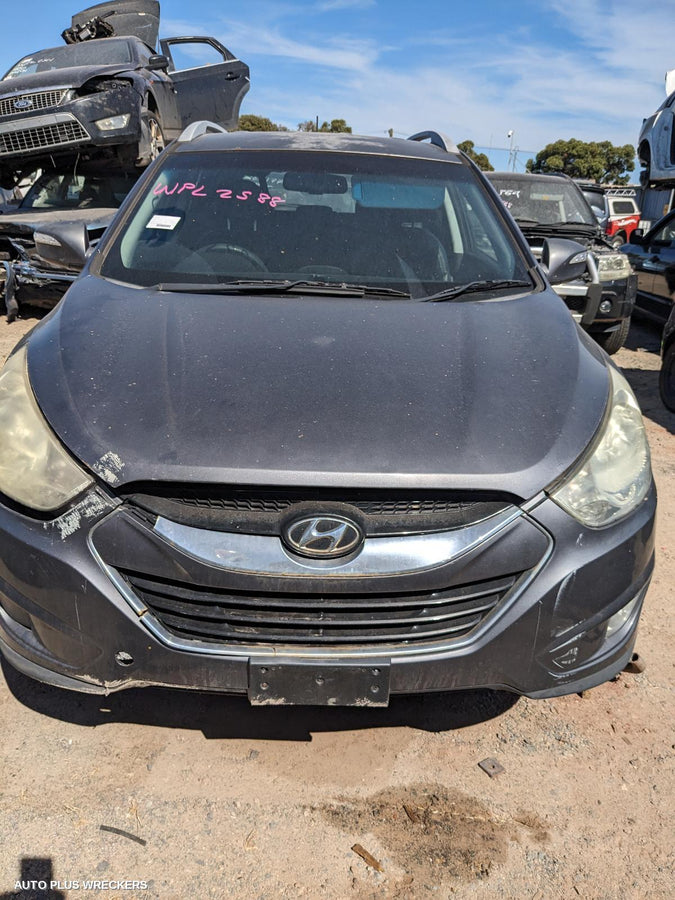 2012 Hyundai Ix35 Right Front Door Window
