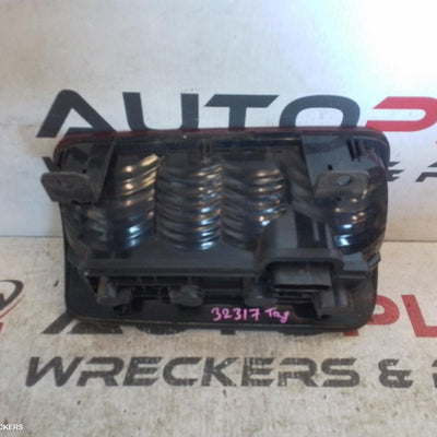 2006 Volkswagen Caddy Right Taillight