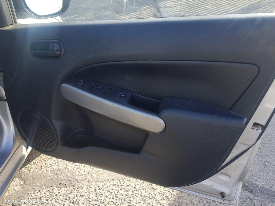 2007 Mazda 2 Radiator