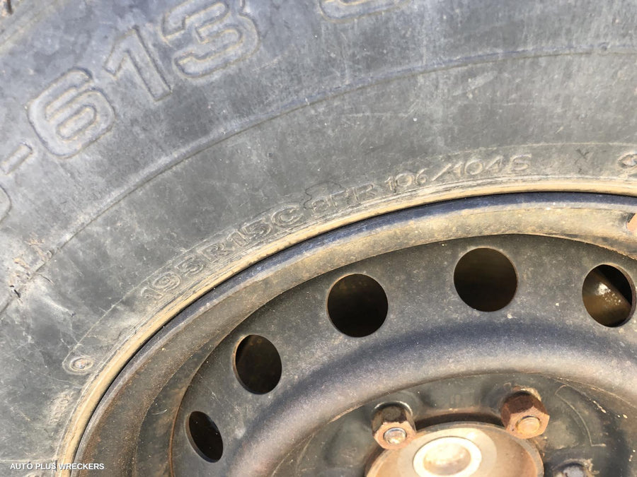 2012 Toyota Hiace Left Guard