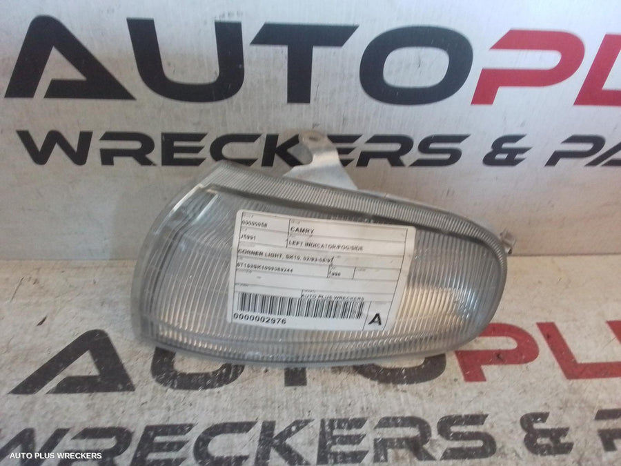 1996 Toyota Camry Left Indicator Fog Side