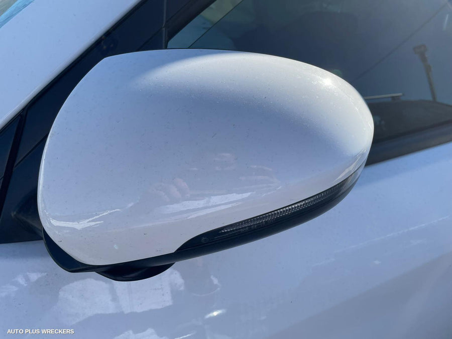 2020 Hyundai Tucson Right Front Door Window