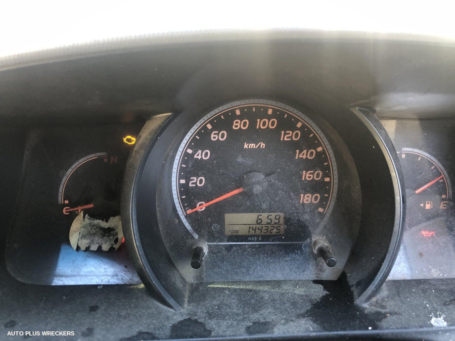 2012 Toyota Hiace Left Guard