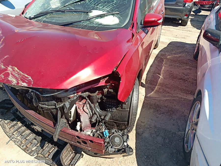 2014 Nissan Pulsar Left Front Door Window