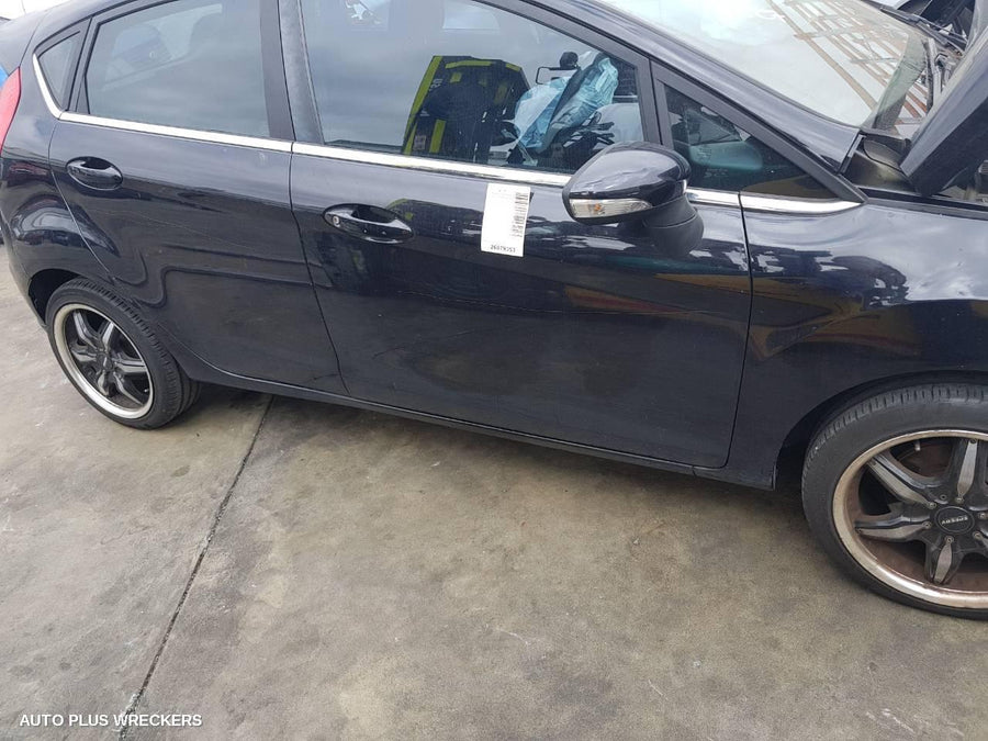 2011 Ford Fiesta Right Rear Door Window