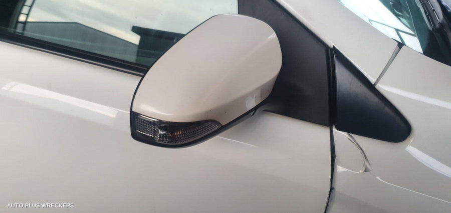 2014 Toyota Corolla Instrument Cluster