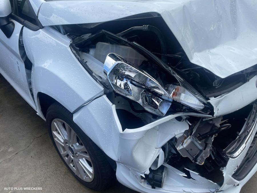 2016 Ford Fiesta Right Front Door Window