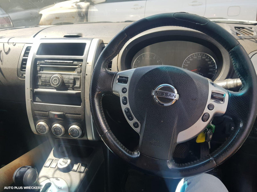 2011 Nissan Xtrail Right Front Door Window