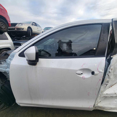 2017 Mazda 2 Right Door Mirror