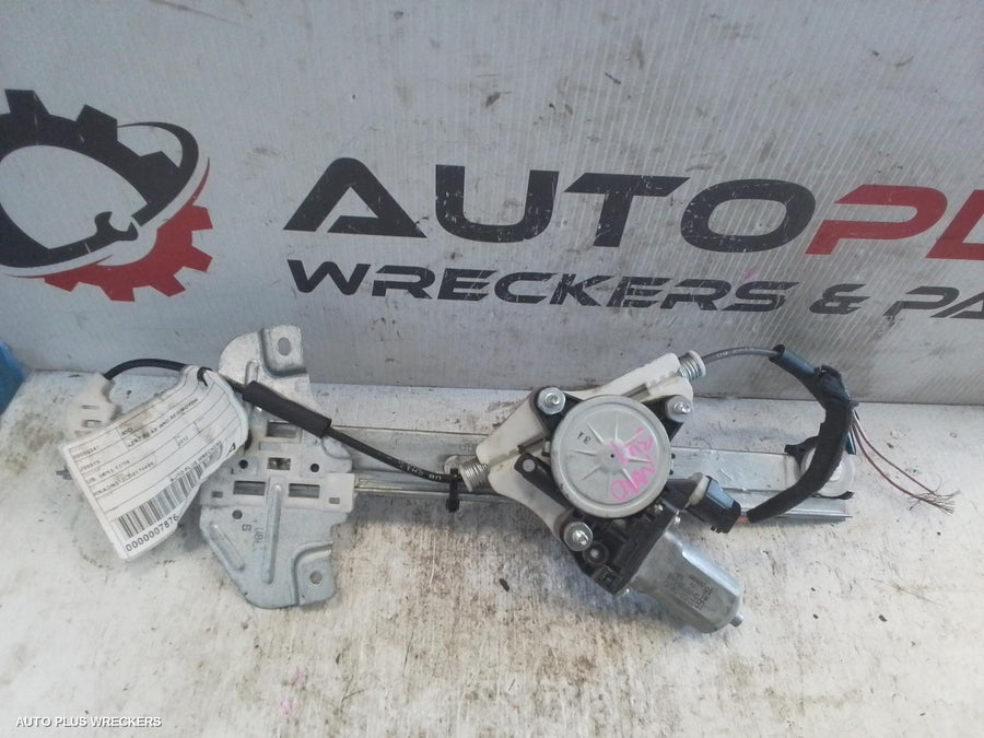 2011-2016 Kia Rio Left Rear Wnd Reg Motor