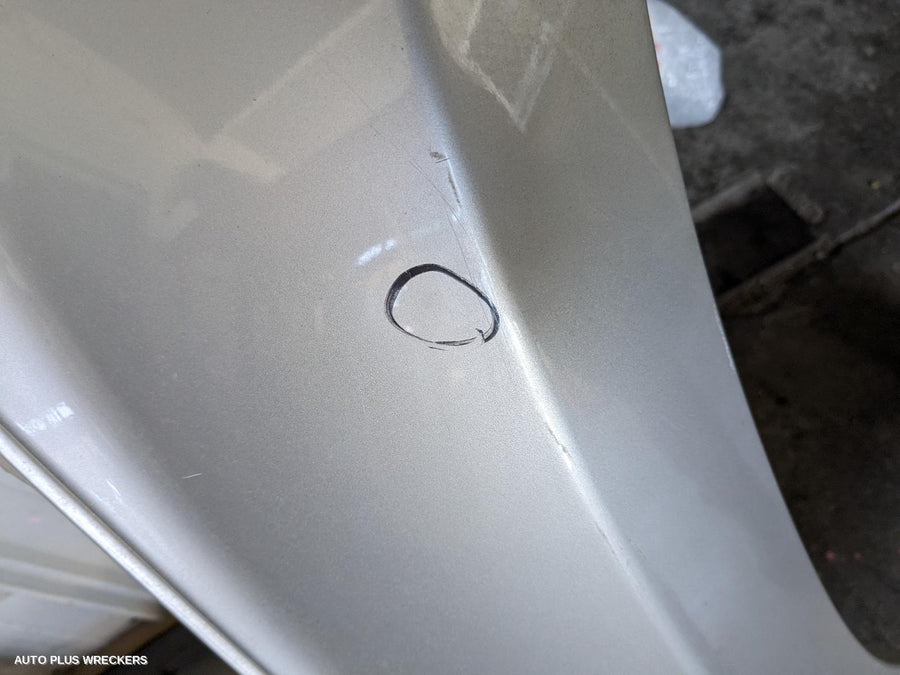 2013 Suzuki Vitara Right Guard