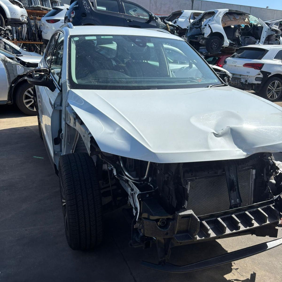 2023 Volkswagen Tiguan Column