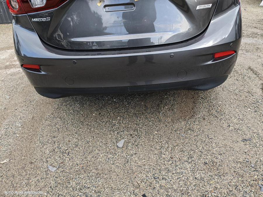 2017 Mazda 3 Right Rear Door Window