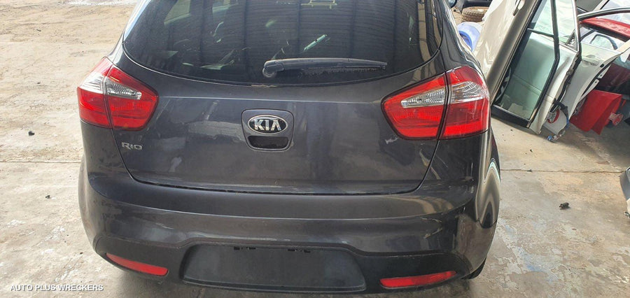 2014 Kia Rio Right Taillight