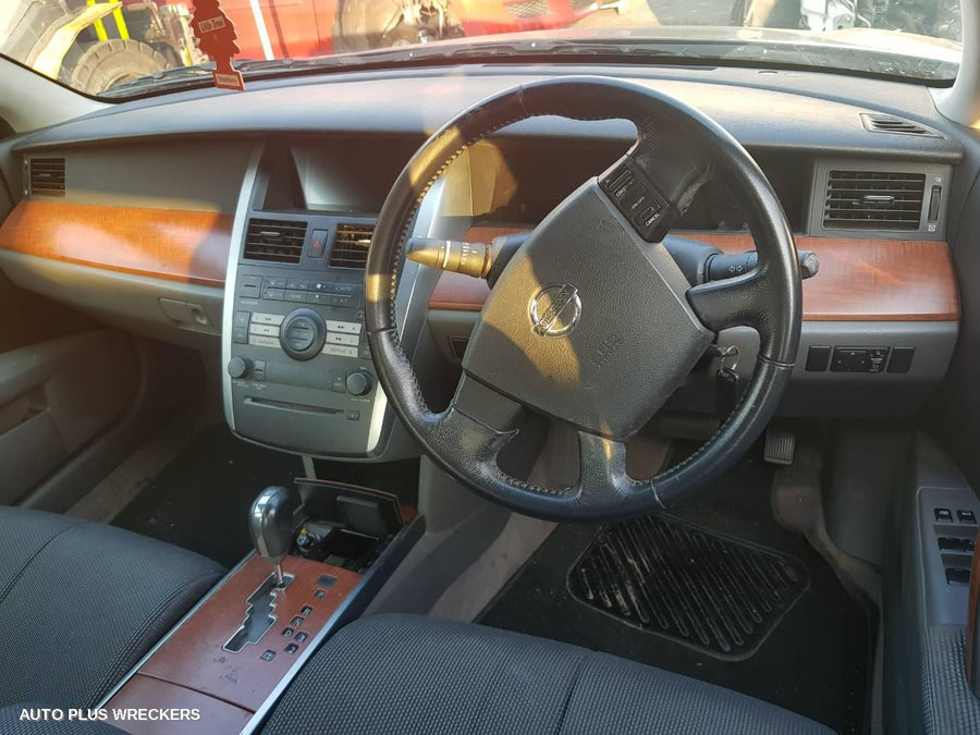 2004 NISSAN MAXIMA RIGHT REAR DOOR SLIDING